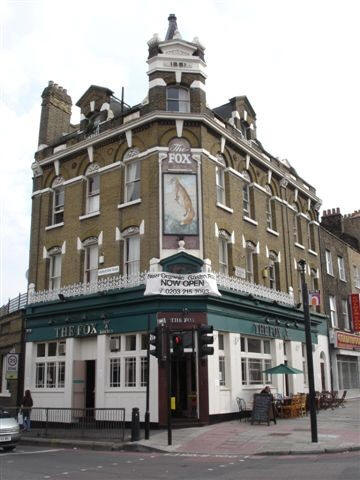 Fox, 372 Kingsland Road - in September 2006