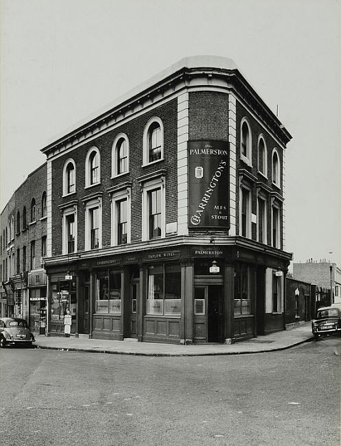 Palmerston Arms, 184 Well Street, Hackney E9 - in 1958
