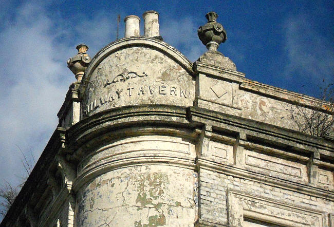 Railway Tavern Stonework Motif