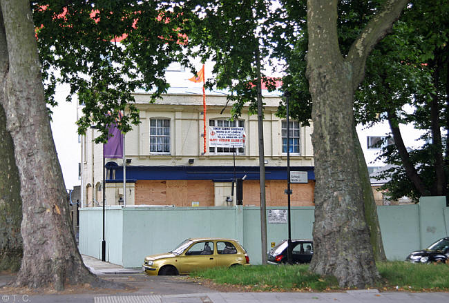 Ship Aground, 144 Lea Bridge Road E5 - in July 2011