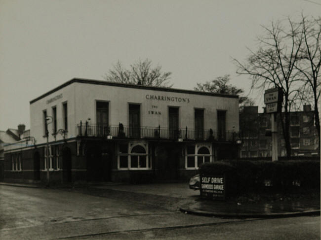 Swan Tavern, 73 Clapton Common, Upper Clapton, Hackney E5 - in 1961