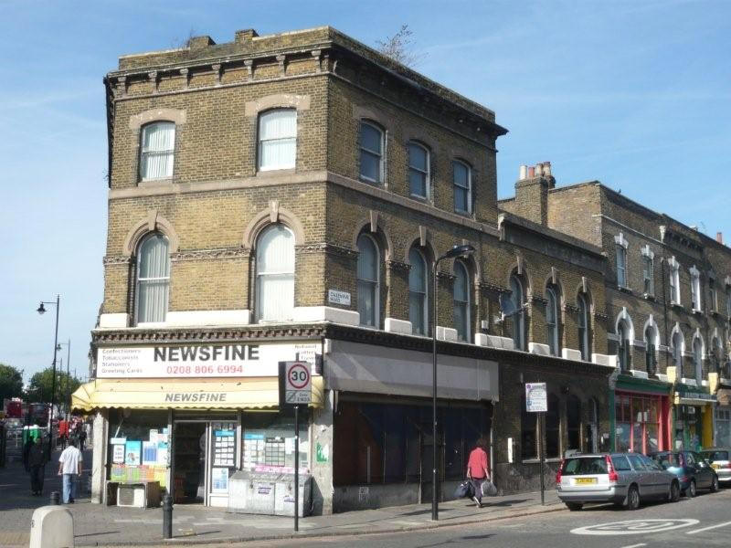 Weavers Arms, 2 Stamford Hill, London N16 - in September 2008