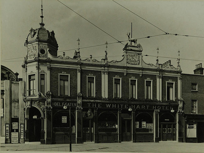 White Hart, 231 Lower Clapton road, Hackney - in 1936