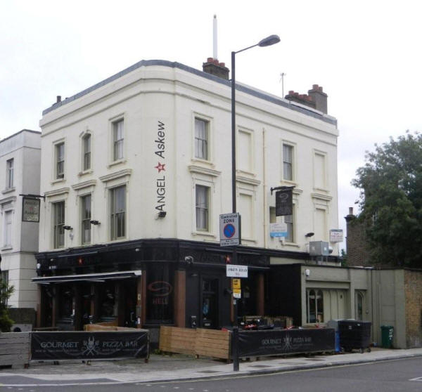 Askew Arms, 269 Uxbridge Road, Shepherds Bush, W12 - in June 2011
