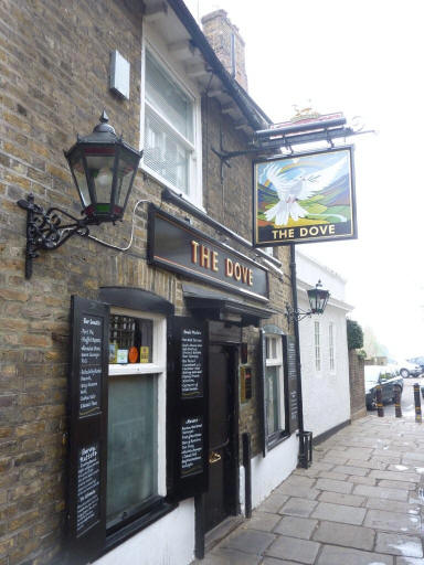 The Dove, 19 Upper Mall, W6 - in April 2010