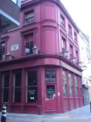 Bleeding Heart Tavern, Bleeding Heart Yard, 10 Greville Street, EC1 - in October 2007