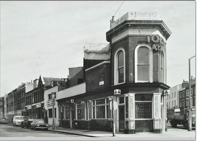 Albion, corner of Balfe street and Caledonian Road, Islington