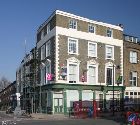 Arundel Arms, 14 Westbourne Road, N7 - 23rd April 2010