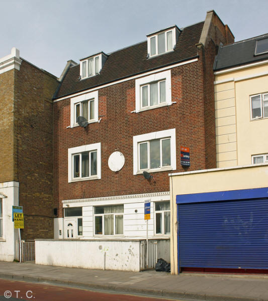 Fox & Hounds, 492 Hornsey Road - in May 2011