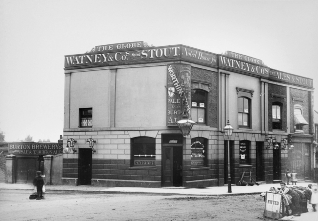 The Globe, Blackstock road at the corner of Elwood Street circa 1880