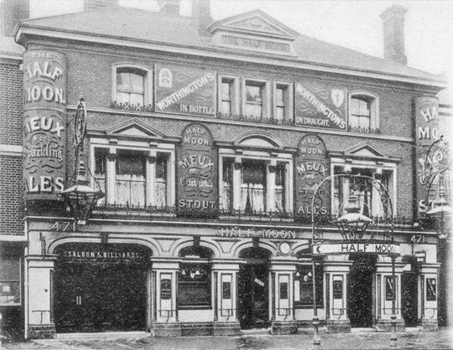 Half Moon, 471 Holloway Road, Islington, N7 - in circa 1910