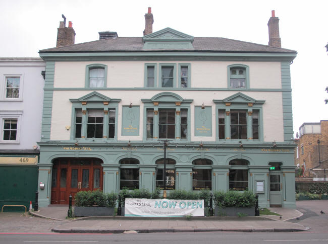 Half Moon, 471 Holloway Road, Islington, N7 - in 2016