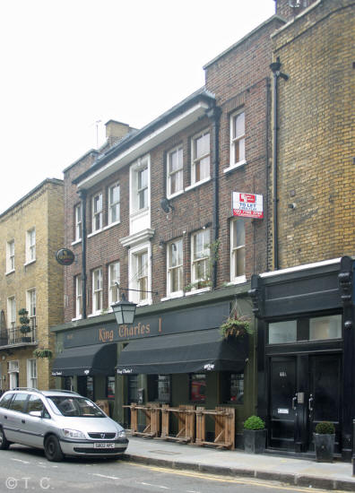 King Charles I, 55-57 Northdown Street, Islington, N1 - in May 2010