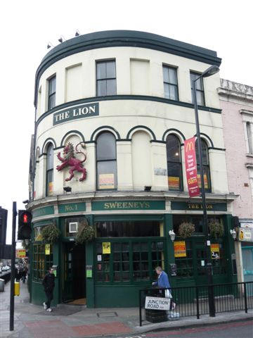 Lion, 1 Junction Road, Islington, N19 - in March 2008