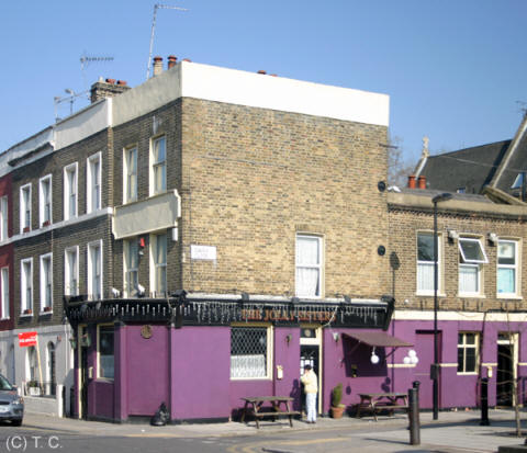 New Queens Head, 95 Bride Street, N7 - 23rd April 2010