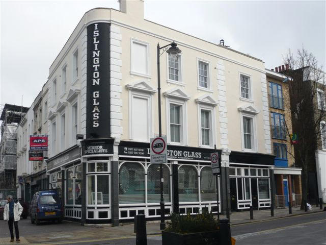 Offord Arms, 388 Caledonian Road, Islington N1 - in March 2008