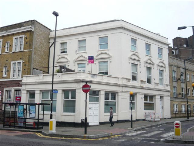 Pocock Arms, 468 Caledonian Road, N7 - in April 2008