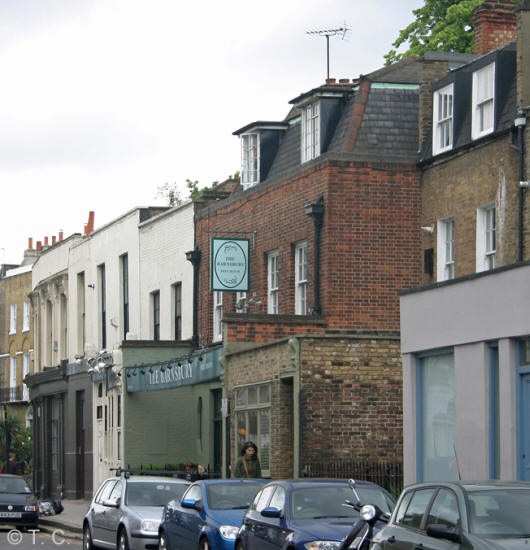 Windsor Castle, 209 - 211 Liverpool Road, Islington, N1 - in May 2010