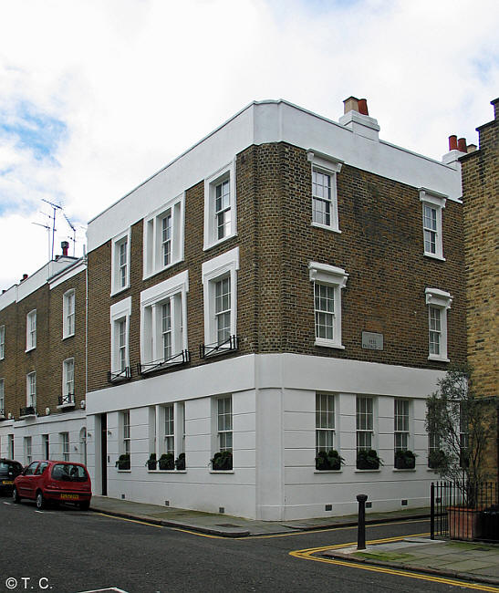 Campden Arms, 33-34 Campden Street, W8 - in February 2014