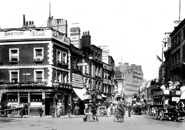 Civet Cat, 74 Kensington High Street - the original pubin 1899, looking eastwards.