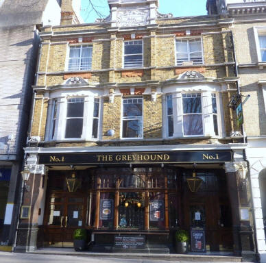 Greyhound, 1 Kensington Square, W8 - in December 2009
