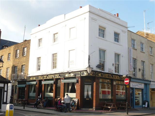 Harp, 52 Church Street, NW8 - in April 2008