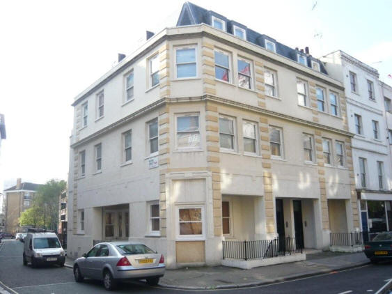 Lord Chancellor, 91 Frampton Street, NW8 - in April 2009