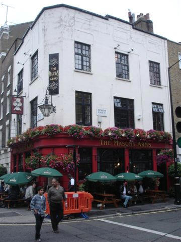 Mason's Arms, 51 Upper Berkeley Street, W1 - in August 2007
