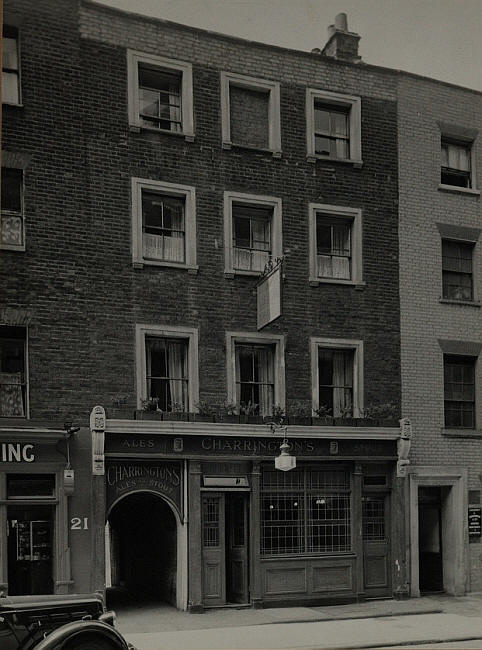 Newman Arms, 23 Rathbone place, Marylebone W1