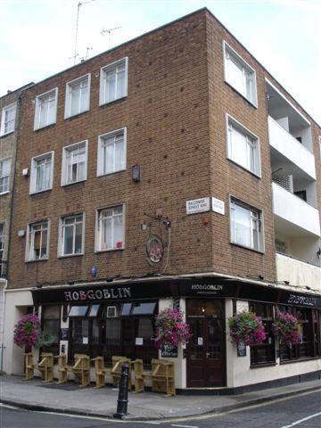 Portman Arms, 21 Balcombe Street, NW1 - in September 2007