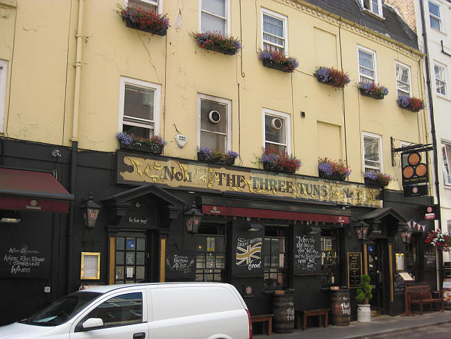 Three Tuns, 1 Portman Mews south, Marylebone - in July 2013
