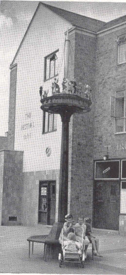 Festival Inn, Poplar in 1951