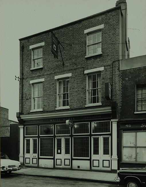 White Horse Public House, 48 White Horse Street, Stepney E1