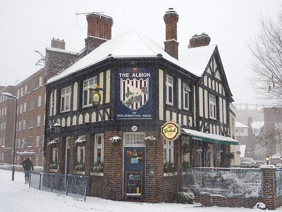 Duke of Sussex / Albion, 94 Goldsmiths Row, E2 - in December 2010