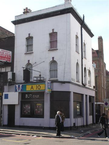 Royal Alfred, 267 Kingsland Road  - in November 2006