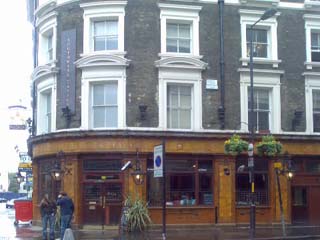 Southwark Tavern, 22 Southwark Street - Kindly provided by fullpint.com