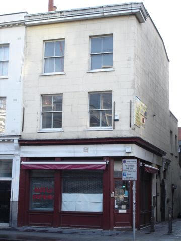 Red Lion, 92 Commercial Street - in December 2006