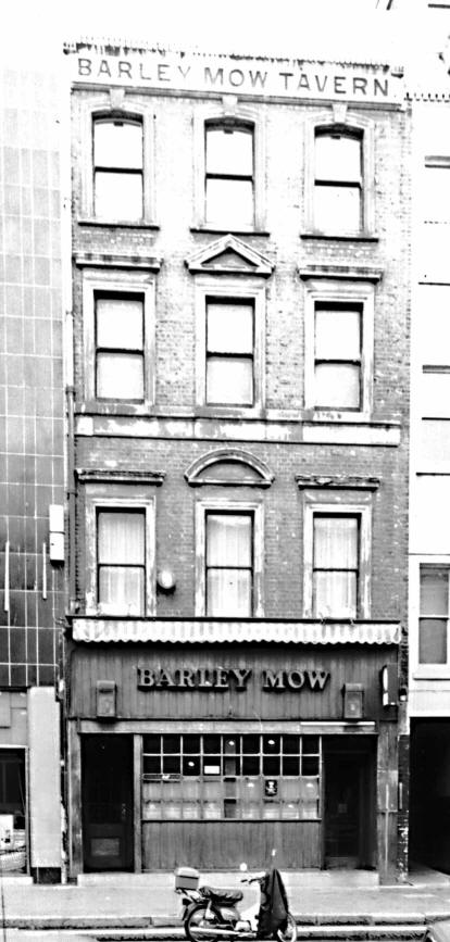 Barley Mow, 50 Long Lane, EC1 - in 1986