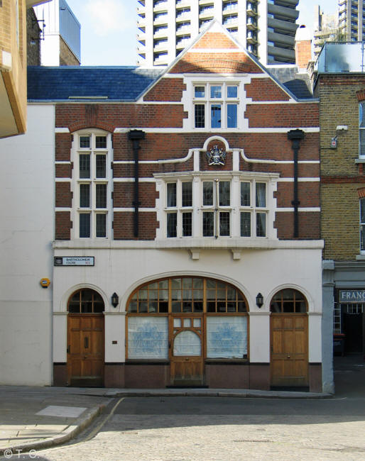 Rose & Crown, 39 Bartholomew Close, EC1 - in June 2013