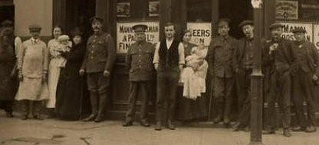Outside the Forresters, Coutts Road - in 1914