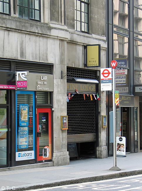 Wine Lodge, 143-145 Fenchurch Street EC3 - in July 2014