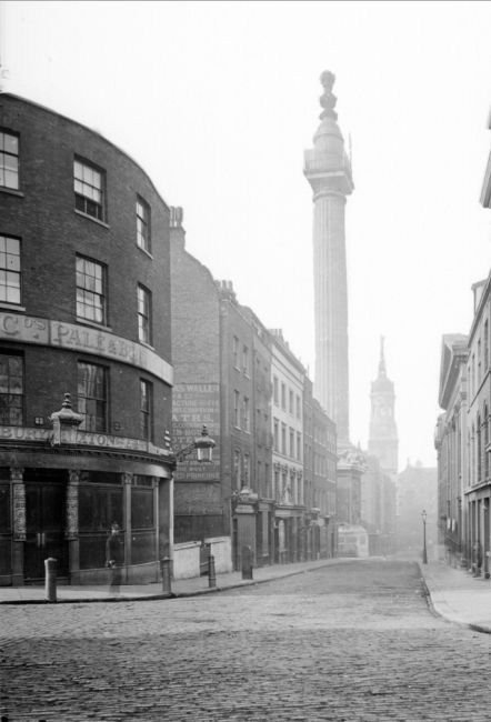 Norfolk Hotel c1870 looking down Fish Street Hill from Eastcheap. On the left is the Norfolk Hotel, the landlord is Henry Parkman.