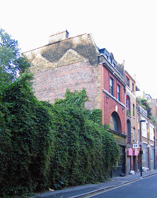 Previously the Kings Arms, 39 Mitchell Street , St Luke EC1 - in July 2016