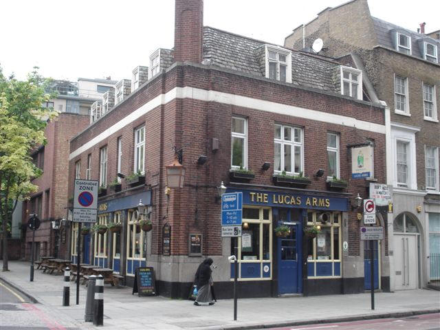 Lucas Arms, 245A Grays inn Road, WC1 - in May 2007
