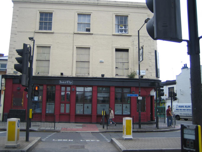 Monarch Tavern, 49 Chalk Farm Road / corner of Ferdinand Street - in 2007