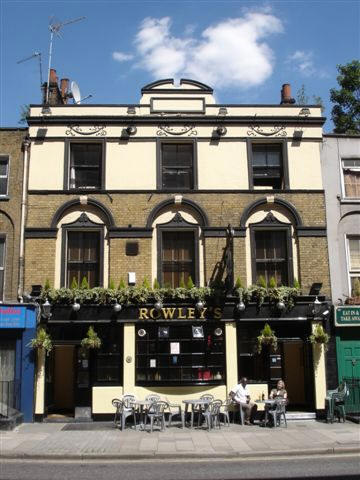 Seymour Arms, 162 Eversholt Street, NW1 - in May 2007