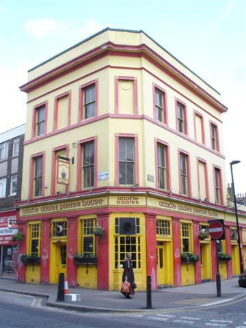 Wolsey Tavern, Kentish Town Road, NW5 - in March 2007