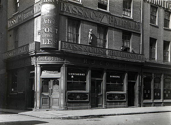 Fortune of War, 4 Giltspur Street, St Sepulchre - circa 1910