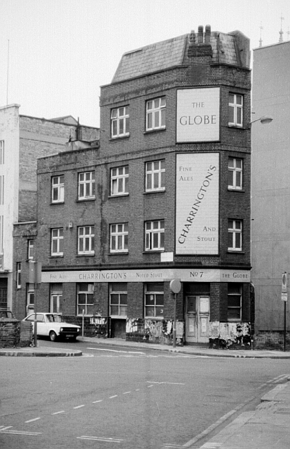 The Globe, 7 Smithfield Street, St Sepulchre EC1 - circa mid 1980s