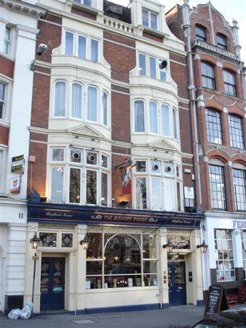 Bishops Finger, 9 - 10 West Smithfield - in February 2007